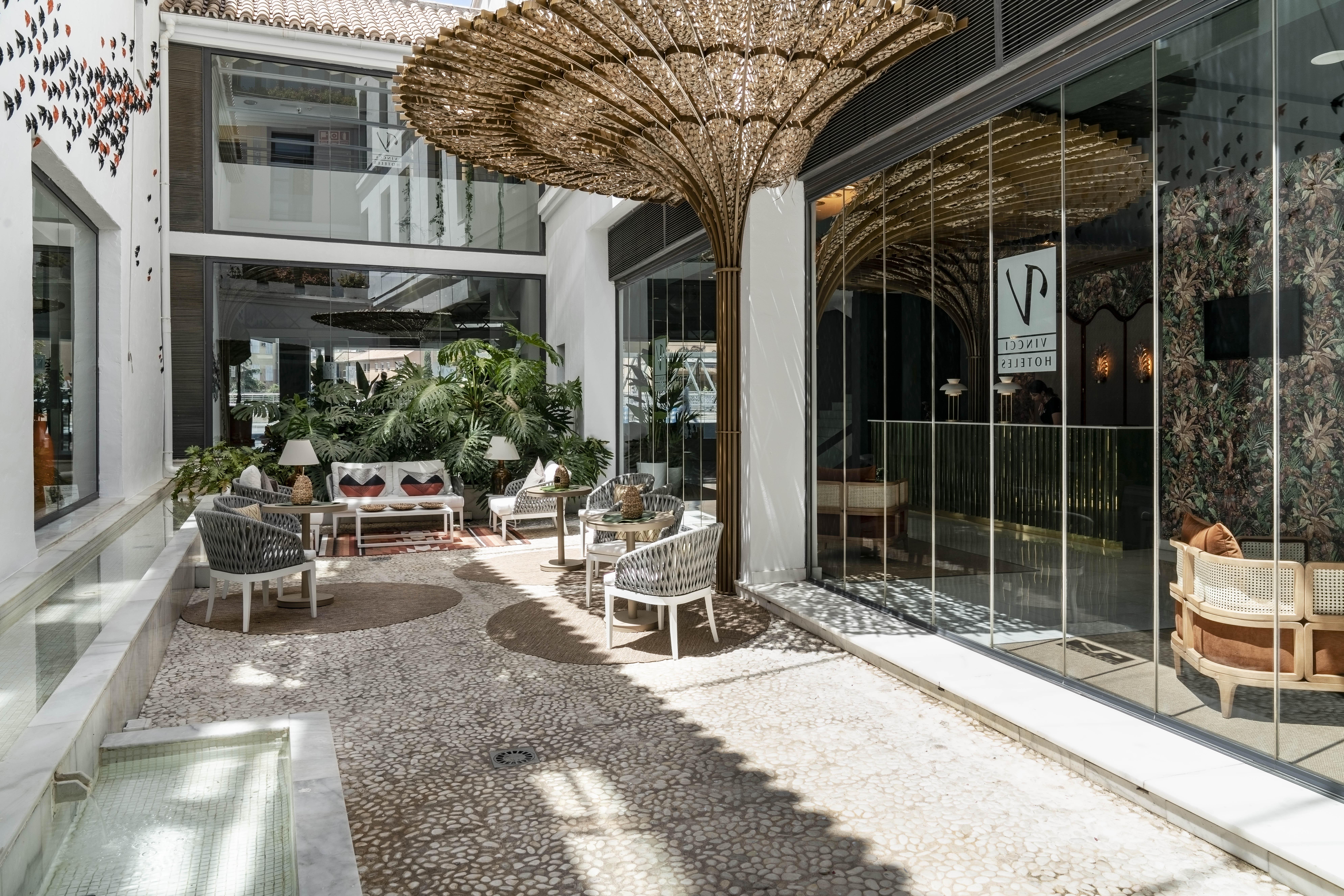 โรงแรมวินชี่ ซีเลคซิออน โปซาด้าเดลปาชิโอ มาลากา ภายนอก รูปภาพ The hotel's lobby