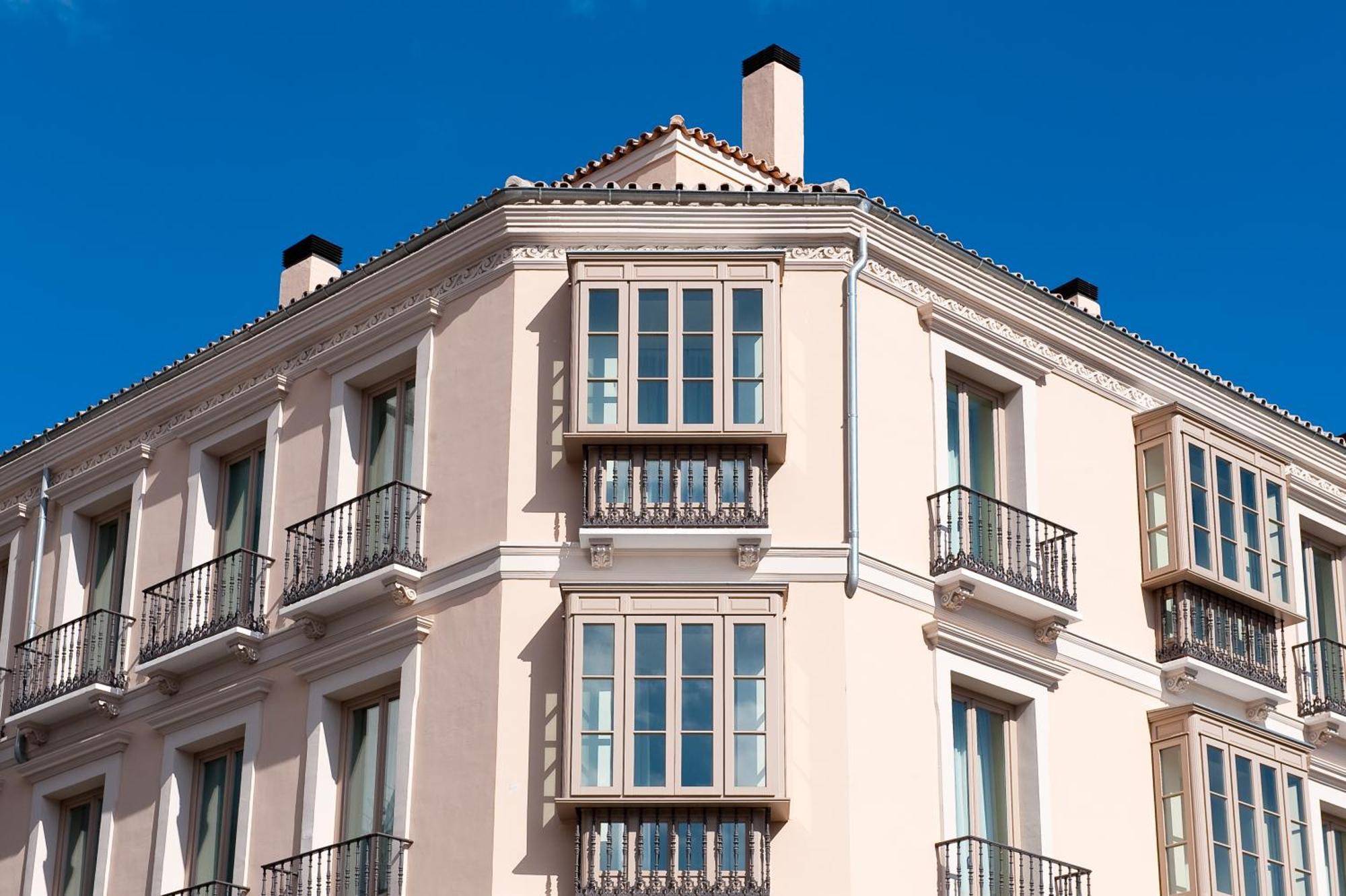 โรงแรมวินชี่ ซีเลคซิออน โปซาด้าเดลปาชิโอ มาลากา ภายนอก รูปภาพ A house in Madrid, Spain